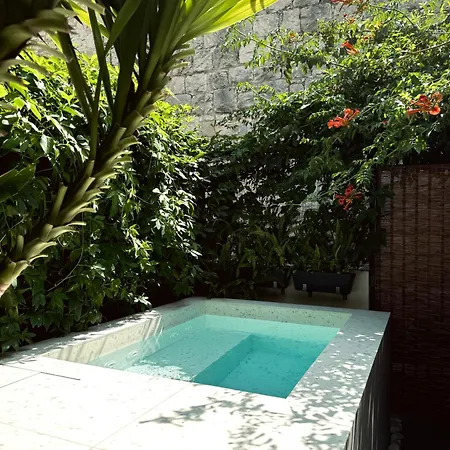 Casa Dvornik アパート スプリト